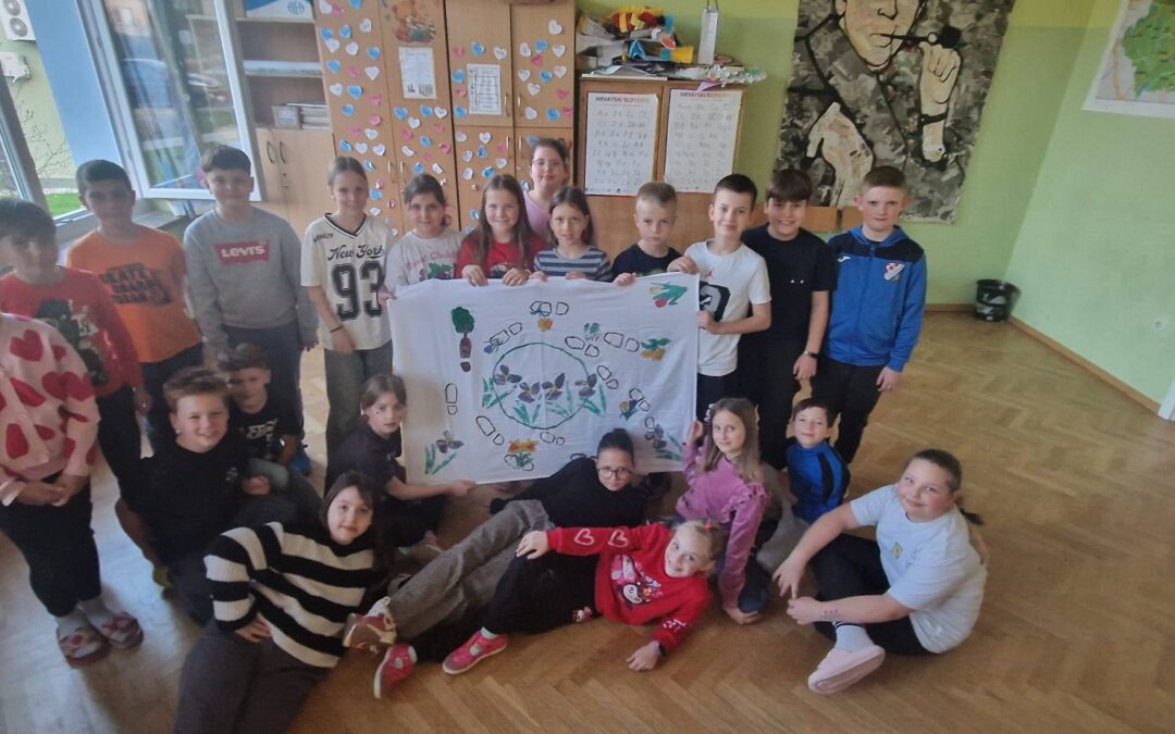 Završen je eTwinning projekt „Živimo zelenije i održivije – Green Steps“ u kojem su sudjelovali učenici 3.b razreda